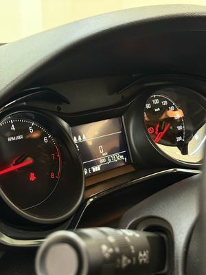 CHEVROLET ONIX 10MT HB — foto 14