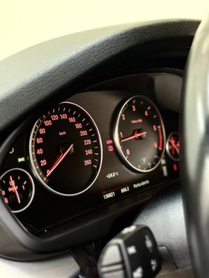 BMW X5 XDRIVE30D — foto 12