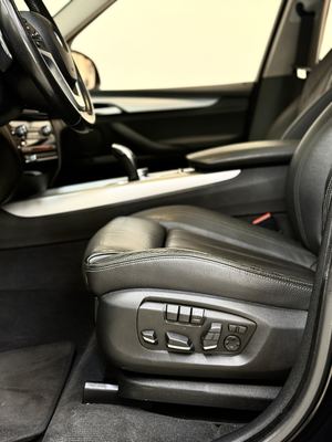 BMW X5 XDRIVE30D — foto 9
