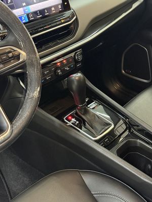 JEEP COMPASS LONG T — foto 12