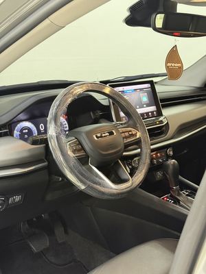 JEEP COMPASS LONG T — foto 11