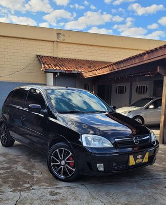 GM CORSA HATCH PREMIUM — foto 14