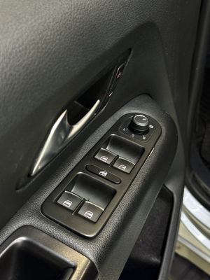 VOLKSWAGEN AMAROK V6 HIGH AD4 — foto 17